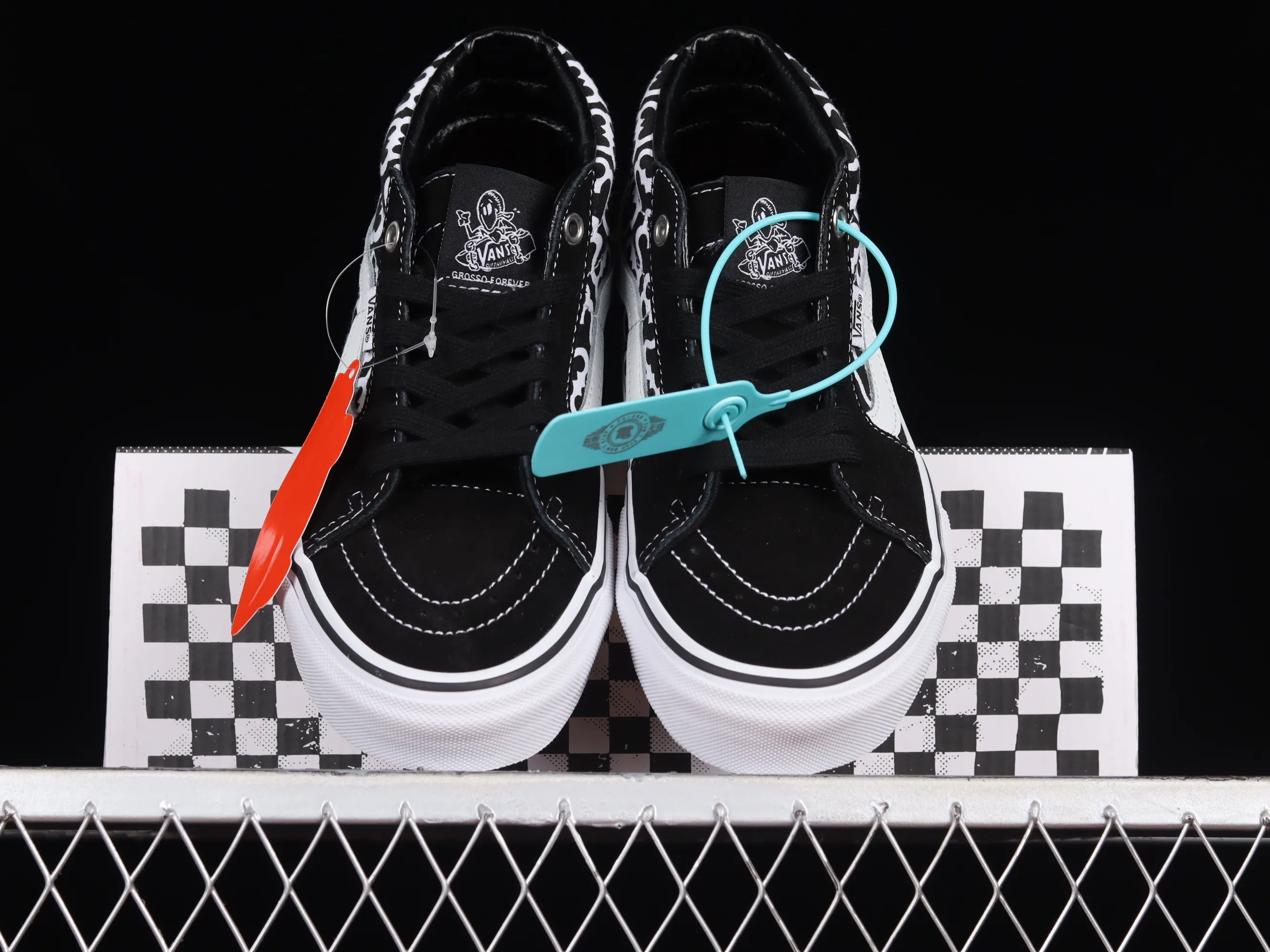 All categories Vans Vans series Vans Mid Vans China Vans Sk8-Hi Pro Vans professional skateboard series high-top sneakers VN0A5KS15XH